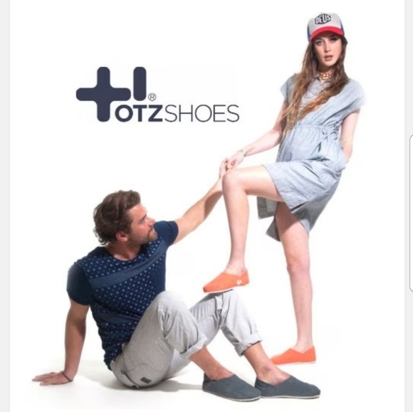 Sale! 1 Mystery Pair OTC Slip-On Unisex Sneakers - Picture 6 of 13